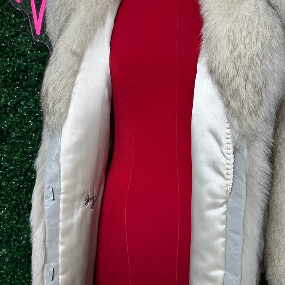 Blue Fox Mink Coat - Picture 3 of 5